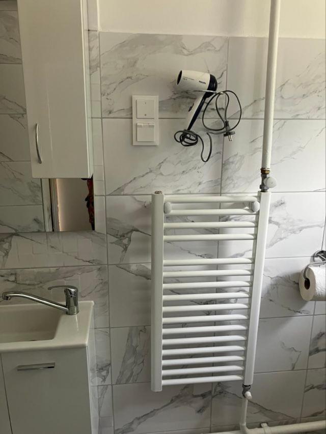 Zsuzsa Vendeghaza Apartment Balatonfured